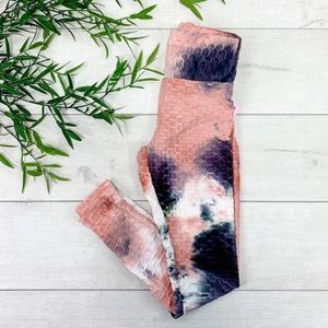 Scrunch butt textured tic toc legging